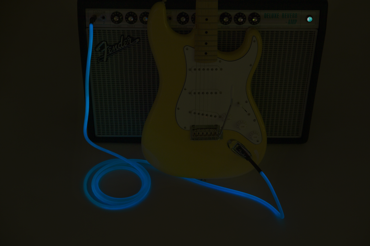 Fender® Professional Glow in the Dark Cable, Blue, 18.6'