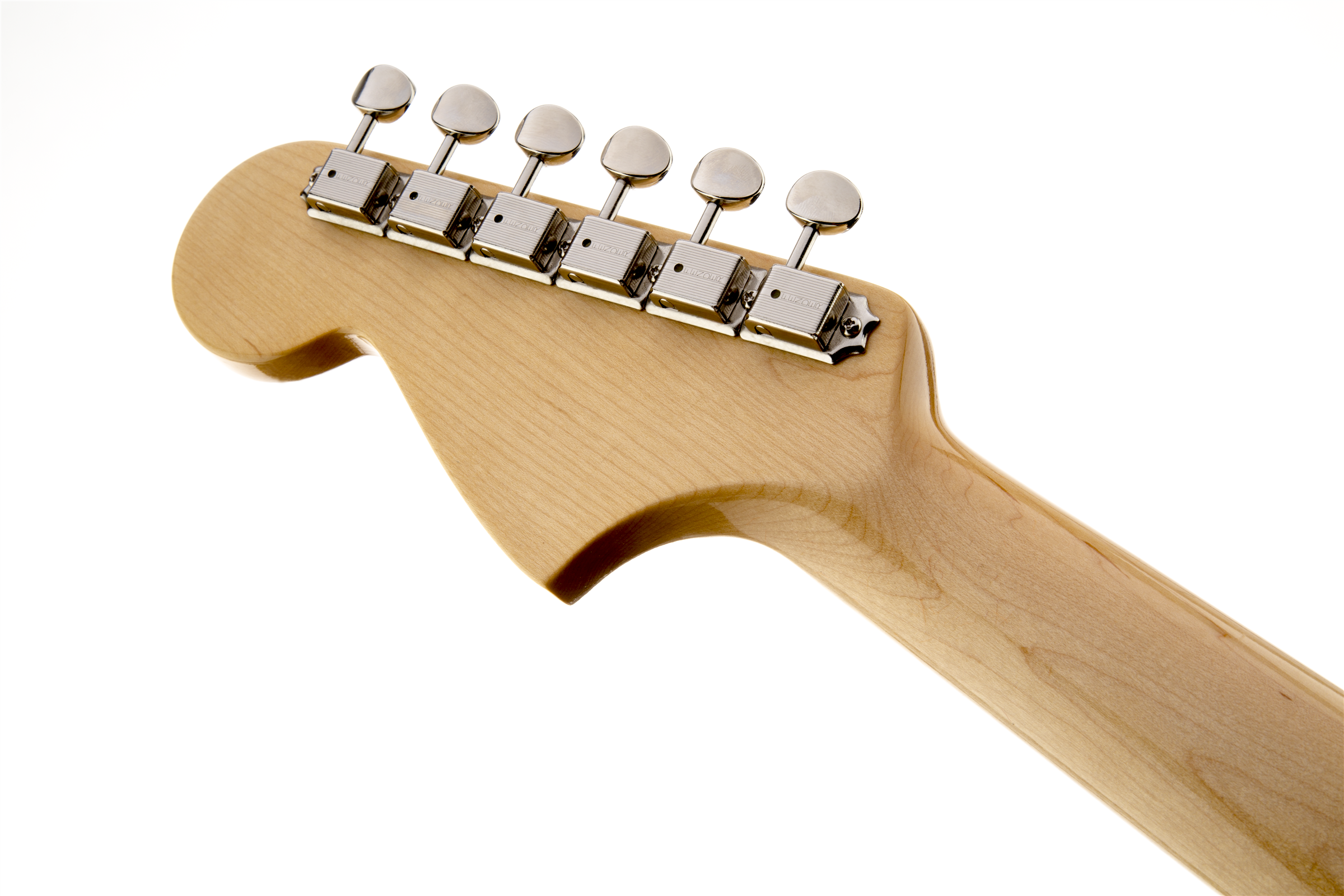Fender® American Vintage '65 Jaguar®, Round-Lam Rosewood Fingerboard, 3-Color Sunburst